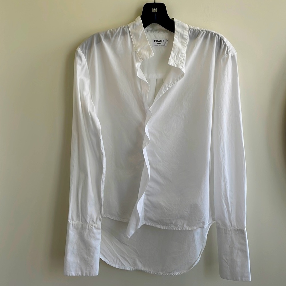 FRAME white blouse, ruffle center, shorter front, longer in back.XS